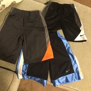 Boys size 5/6 shorts (lot of 3 pair)